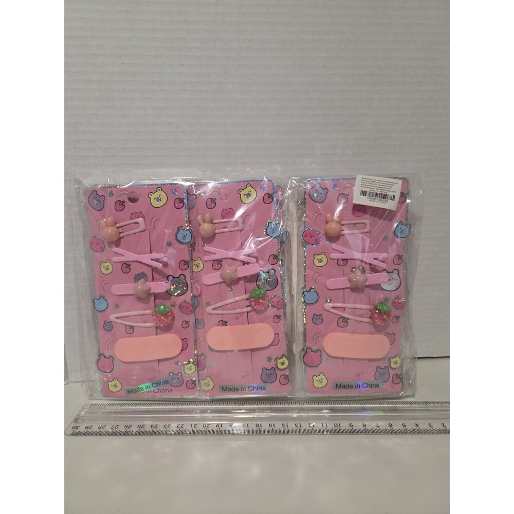 Girl s Cute Clips LOT OF 12 PACKS EACH CONTAINING 5 HAIR CLIPS